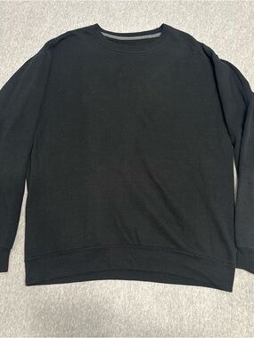 Men's Black Crewneck Sweater Large